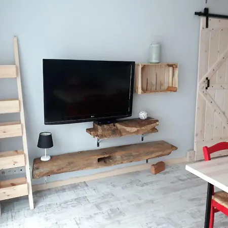 Apartament Ούστκα
